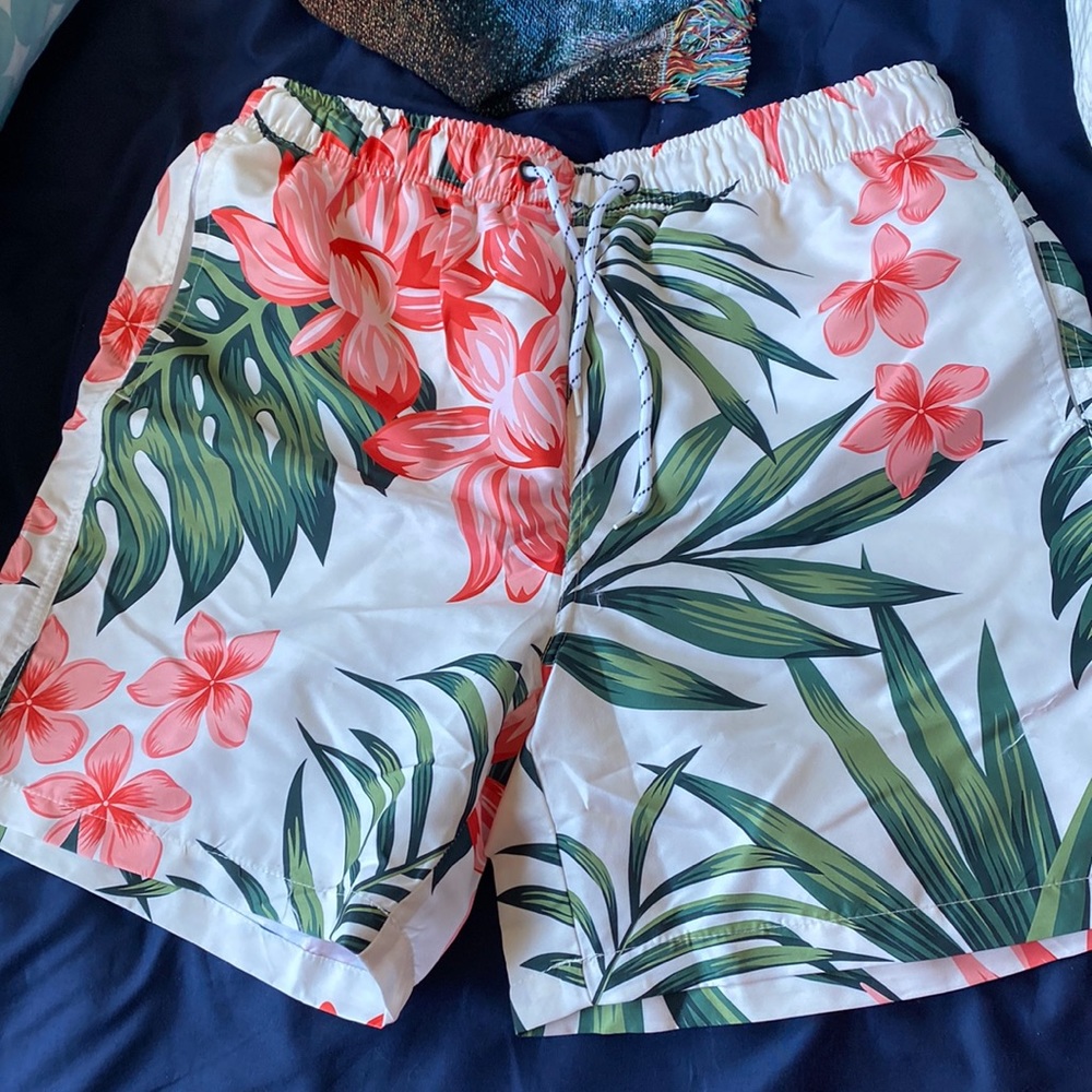 Mens Shein Swim Trunks. M-Size